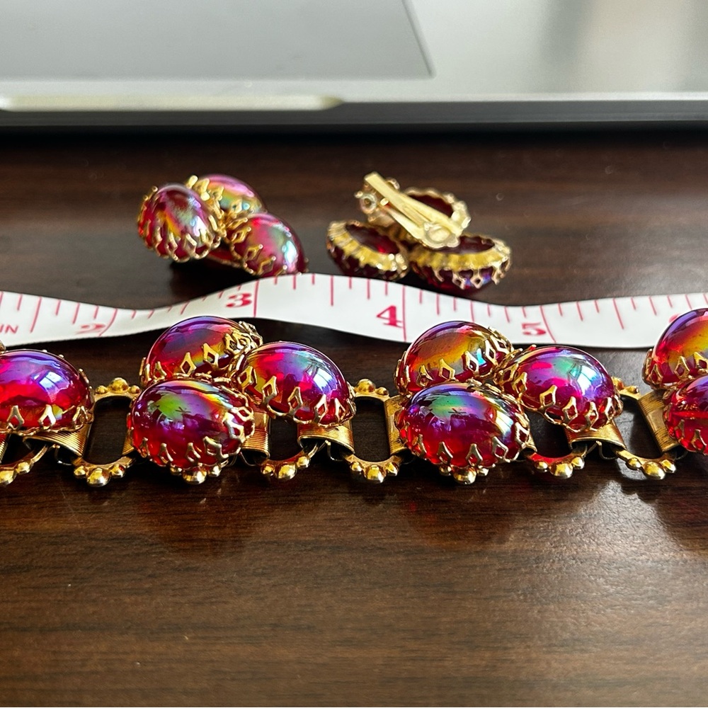Elegant Gold and Red Women's Jewelry Set